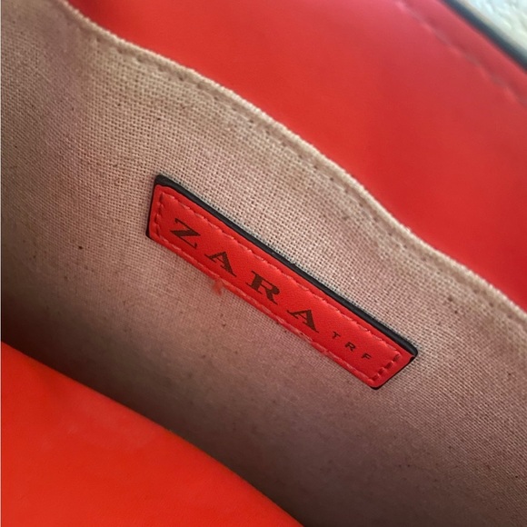 Zara Coral Purse - Picture 3 of 4